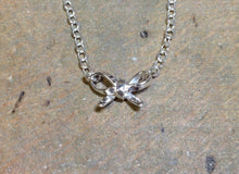 Load image into Gallery viewer, Sterling silver bow necklace